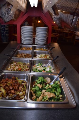 Silver Chopsticks offers favorite dishes in elegant atmosphere
